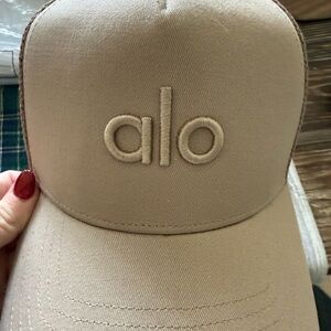 ALO Yoga Tan Baseball Cap
